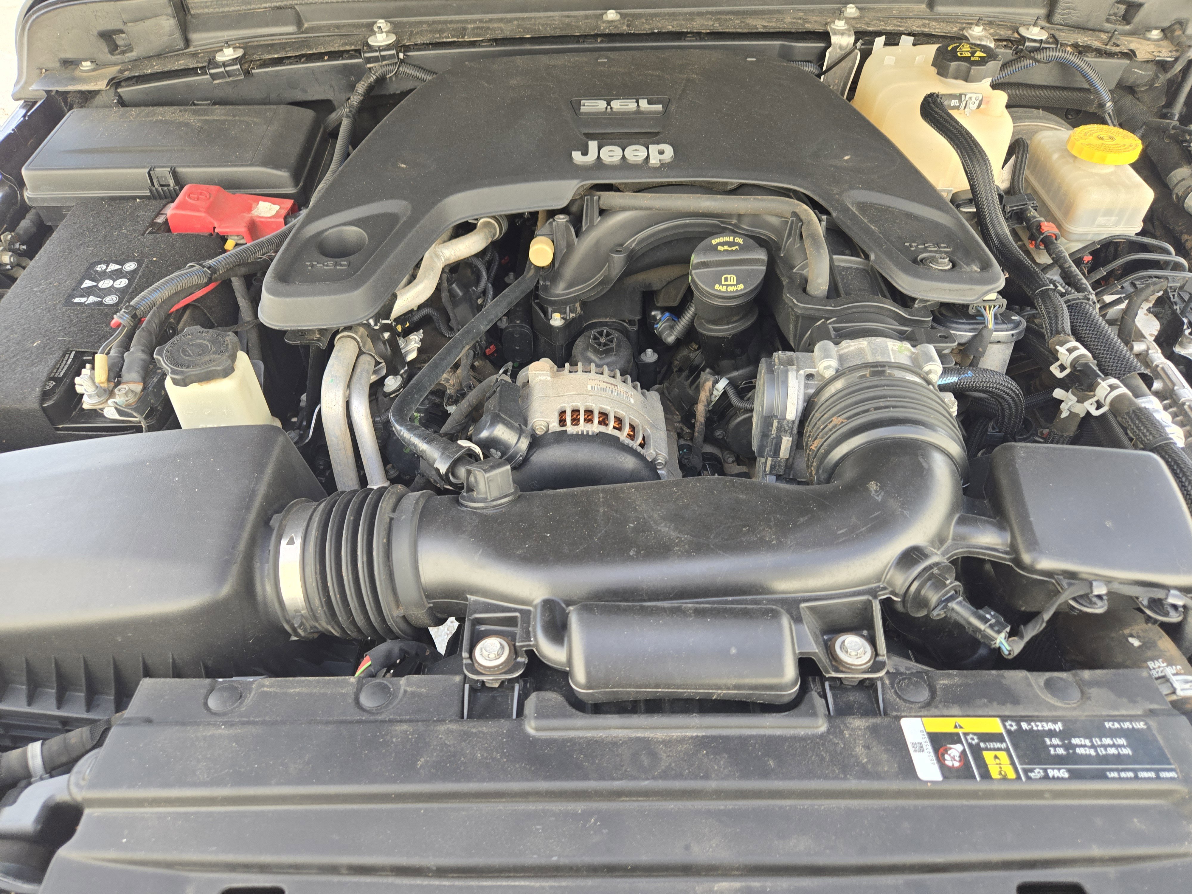 Used 2018 Jeep Wrangler Unlimited Rubicon image 31