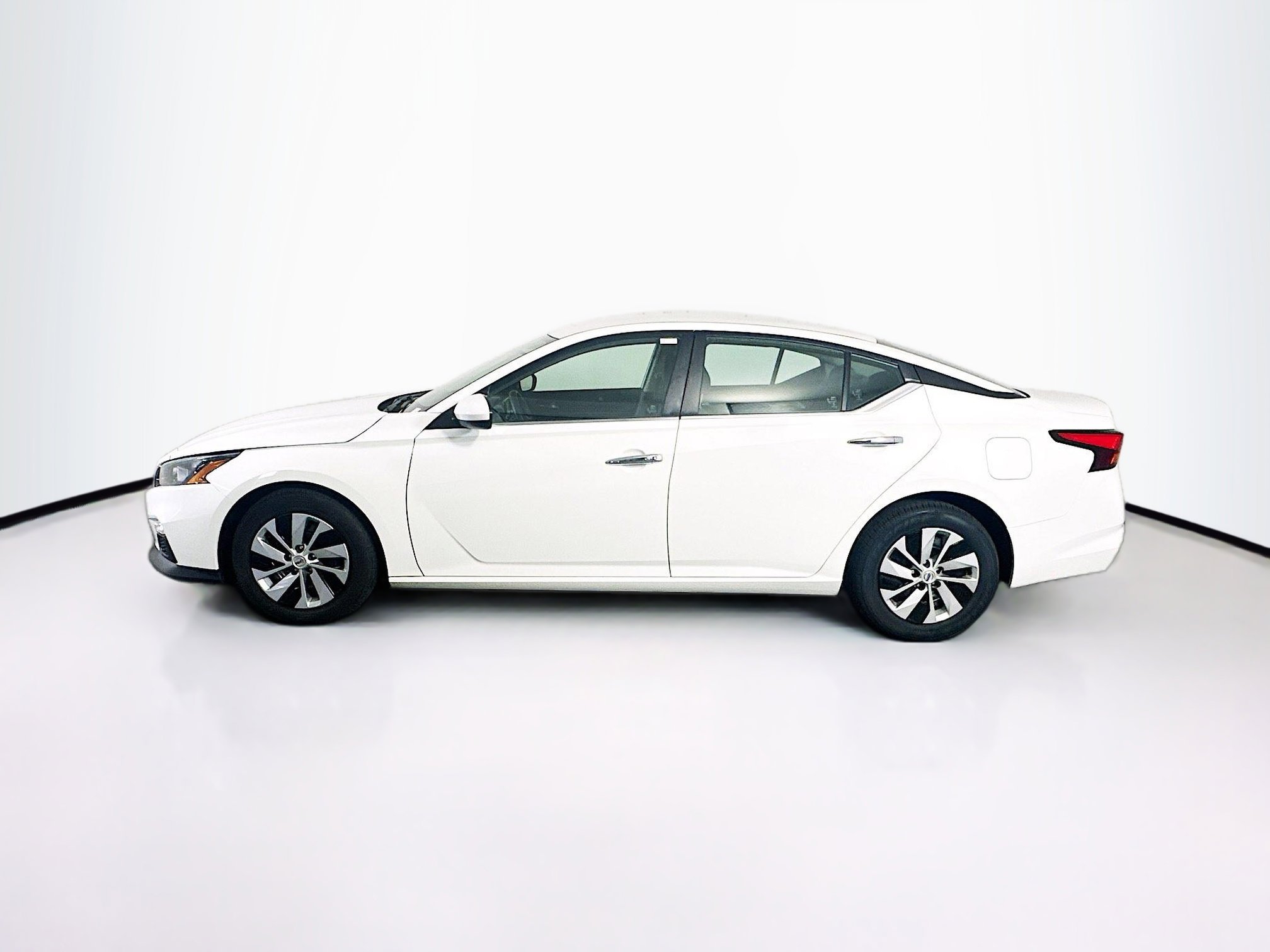 Used 2022 Nissan Altima 2.5 S image 4