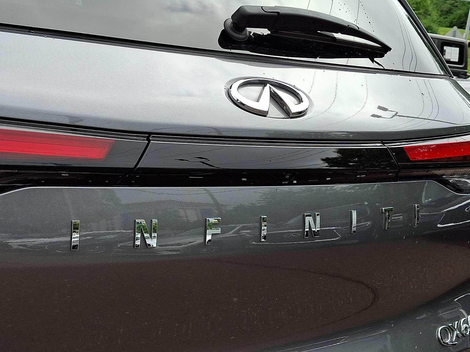 Certified 2023 INFINITI QX60 Luxe w/ Performance Audio Package AWD/4WD image 33