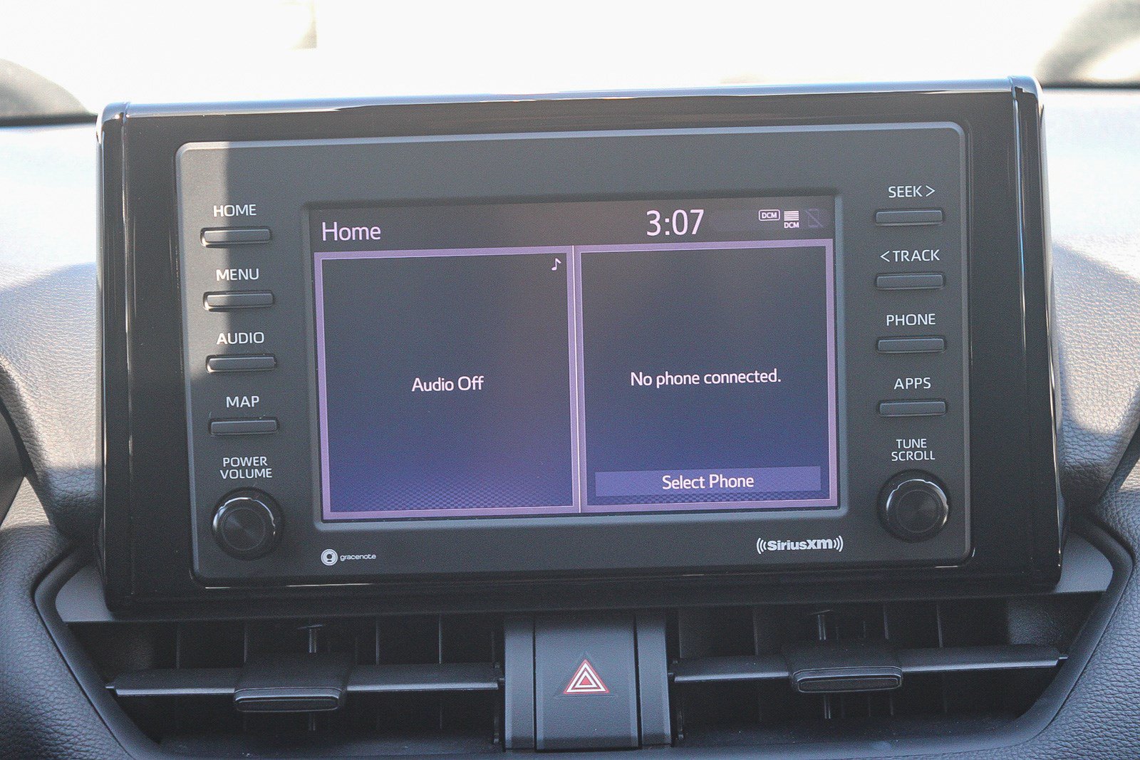Used 2021 Toyota RAV4 XLE w/ XLE Grade Weather Package AWD/4WD image 15