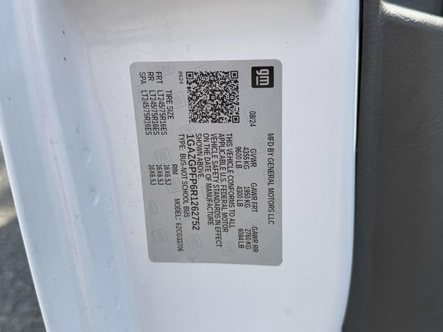 Used 2024 Chevrolet Express 3500 LT w/ LT Preferred Equipment Group RWD image 25