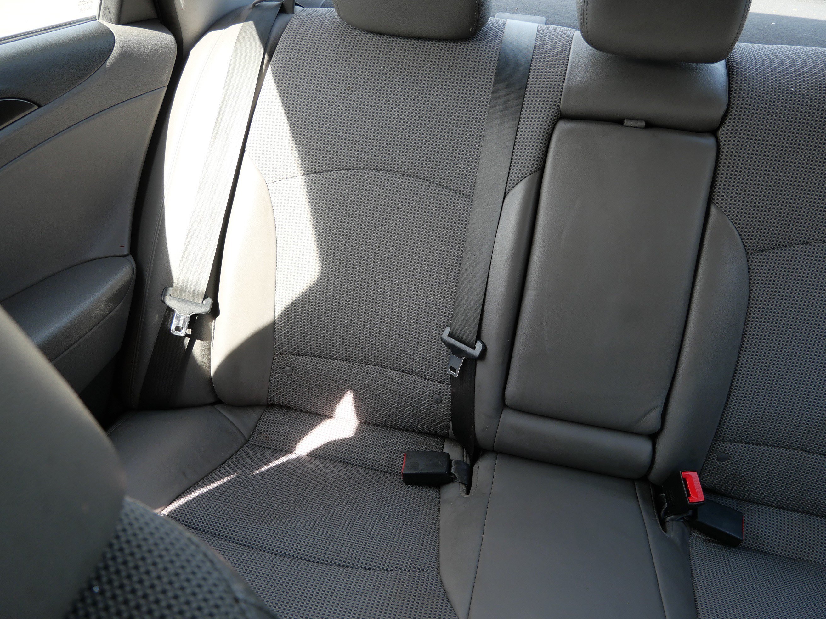 Used 2014 Hyundai Sonata SE FWD image 12