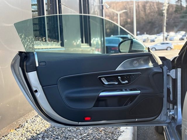 Used 2025 Mercedes-Benz SL 55 AMG 4MATIC image 86