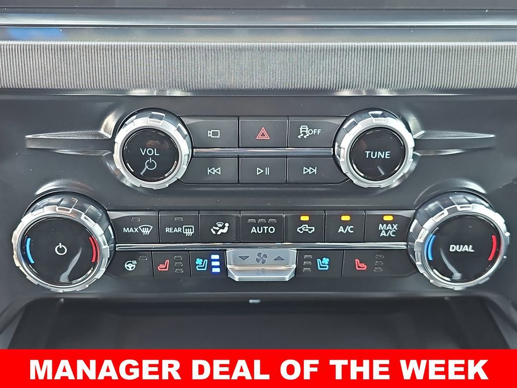 New 2026 Ford F350 Platinum w/ FX4 Off-Road Package image 20