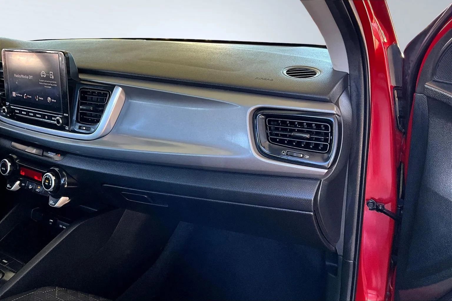 Used 2023 Kia Rio S w/ Technology Package image 23