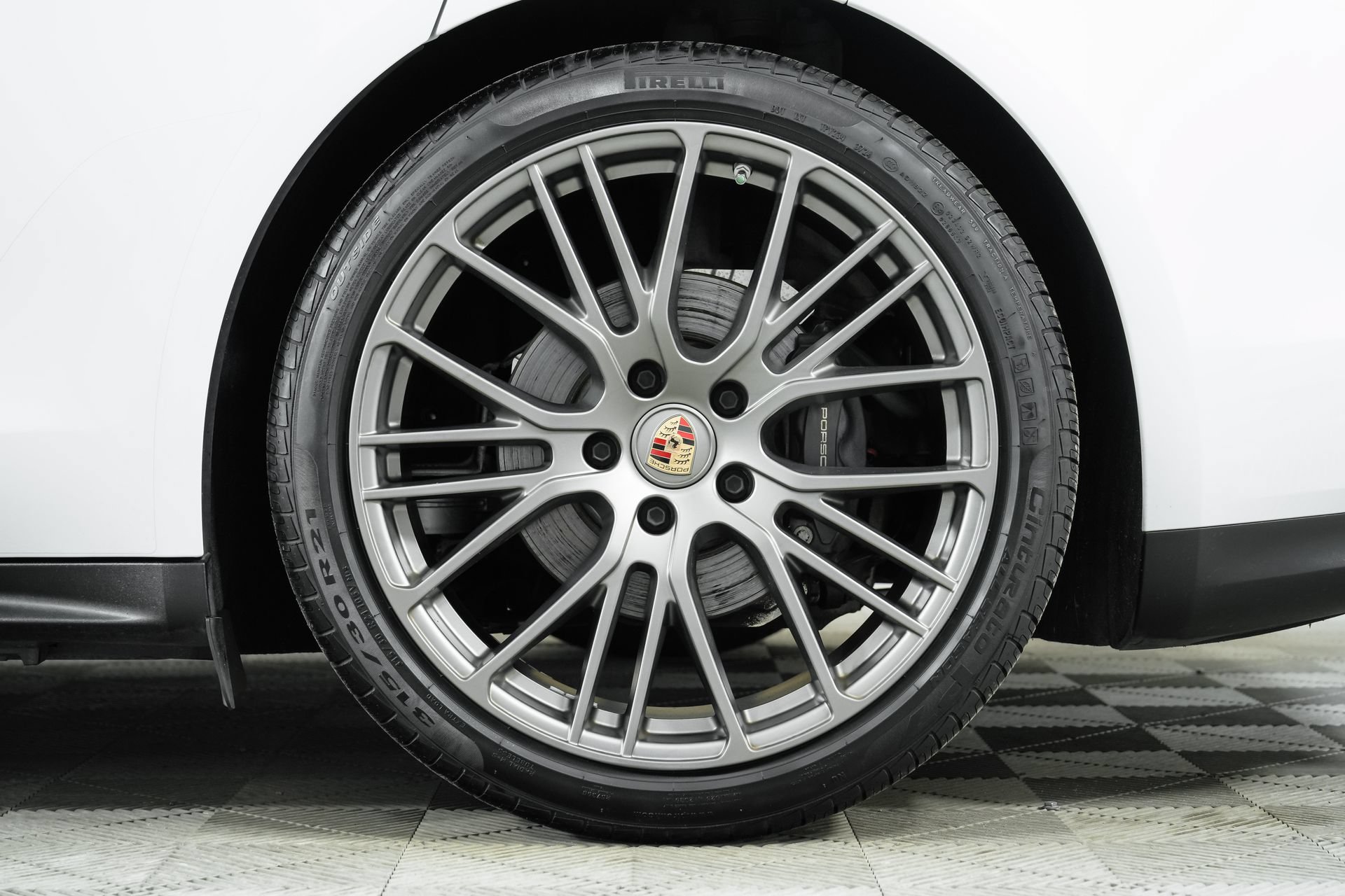 Used 2023 Porsche Panamera Platinum Edition RWD image 48