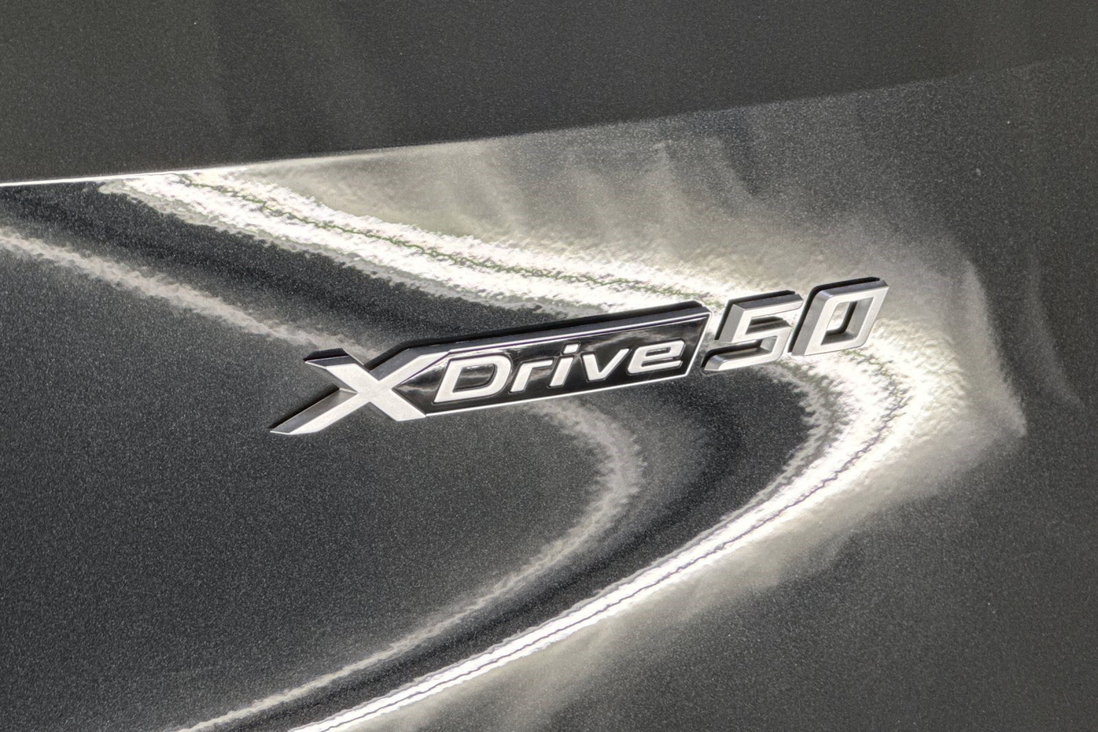 Used 2025 BMW iX xDrive50 w/ Premium Package AWD/4WD image 28