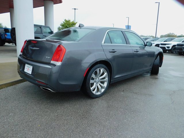 Used 2021 Chrysler 300 Touring L image 22