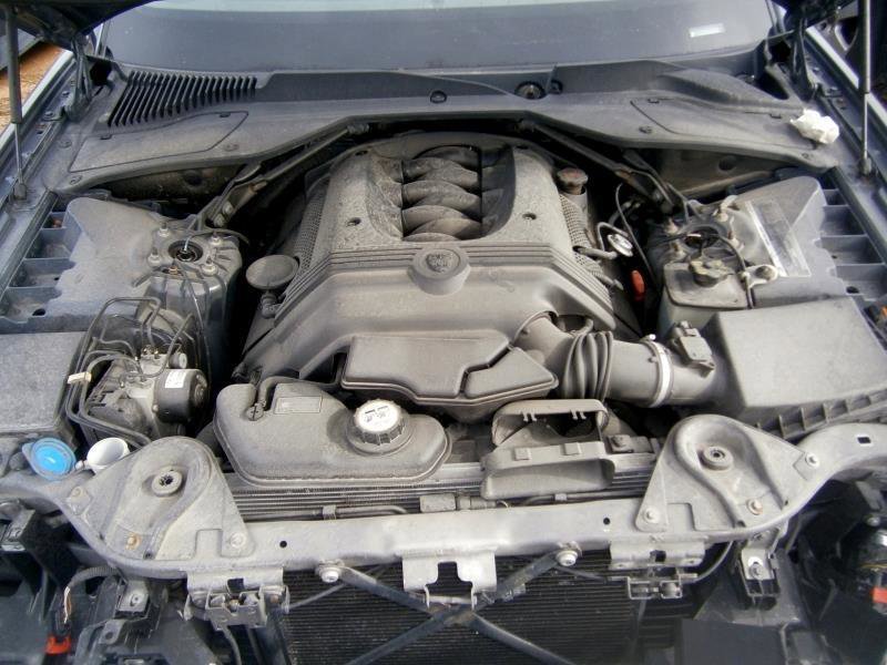 Used 2005 Jaguar XJ8 image 8