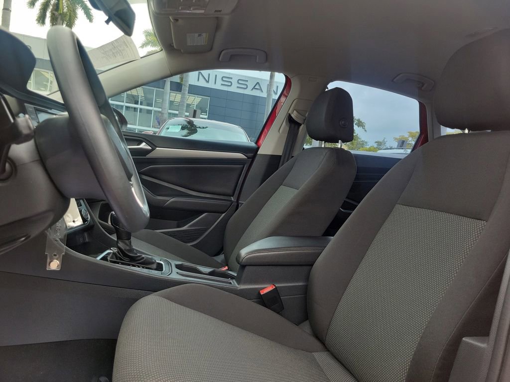 Used 2019 Volkswagen Jetta S w/ Driver Assistance Package FWD image 22