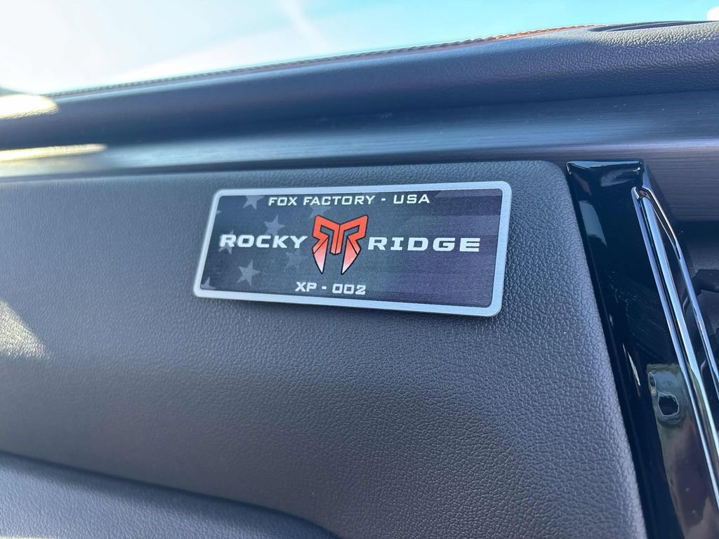 New 2026 GMC Sierra 1500 AT4 w/ AT4 Premium Package AWD/4WD image 35