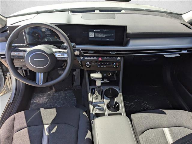 New 2026 Hyundai Sonata SE FWD image 17