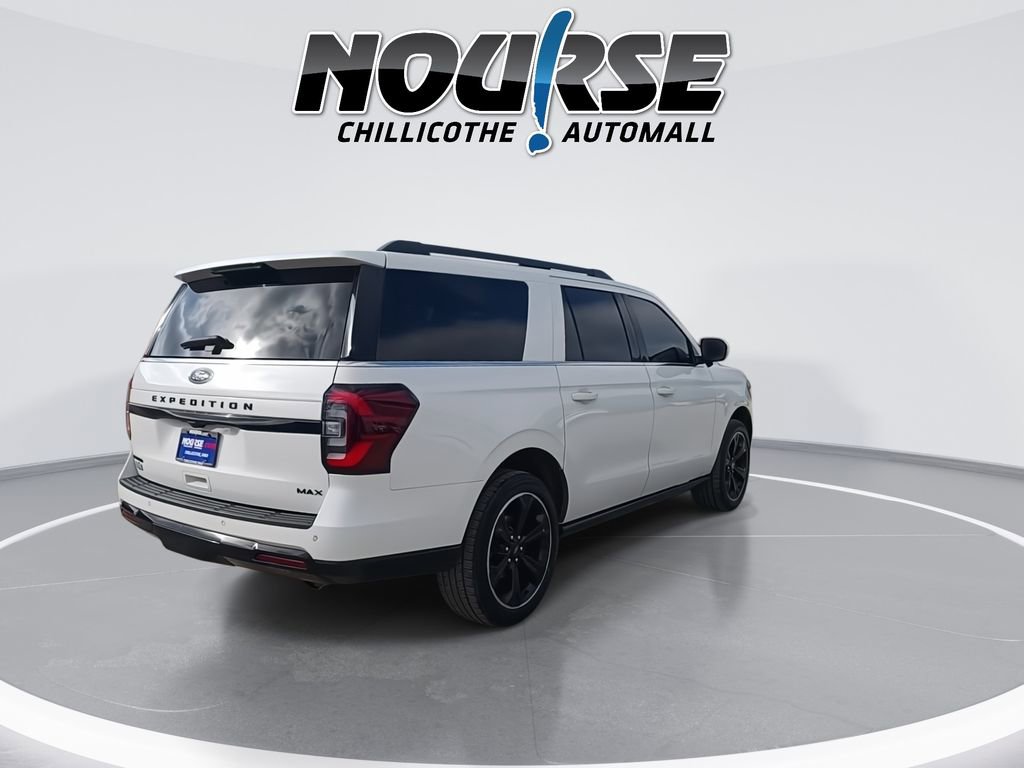 Used 2022 Ford Expedition Max Limited image 8