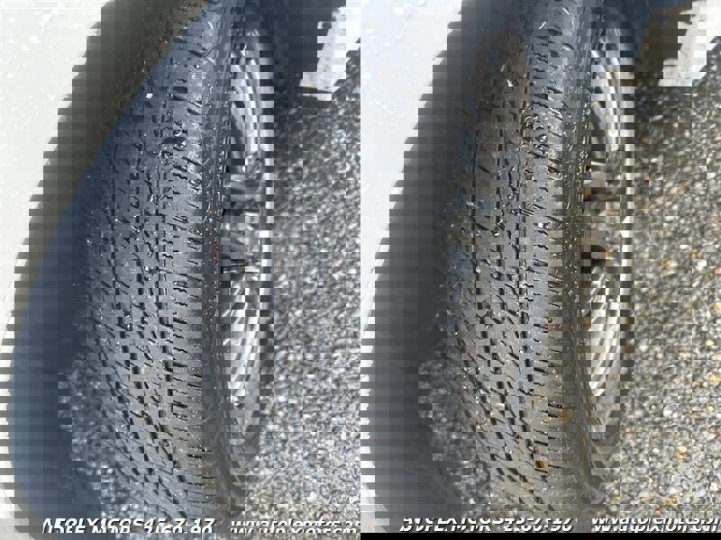 Used 2010 Toyota Matrix S image 24