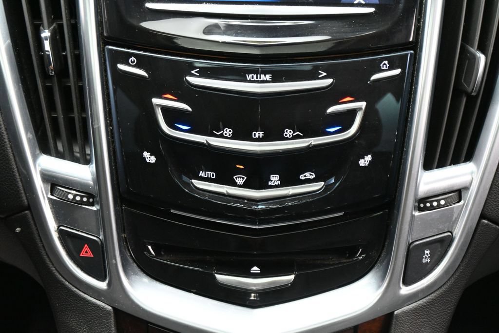 Used 2014 Cadillac SRX Luxury w/ Driver Awareness Package AWD/4WD image 18