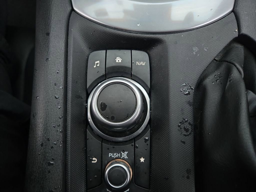 Used 2021 MAZDA MX-5 Miata RF Grand Touring image 23