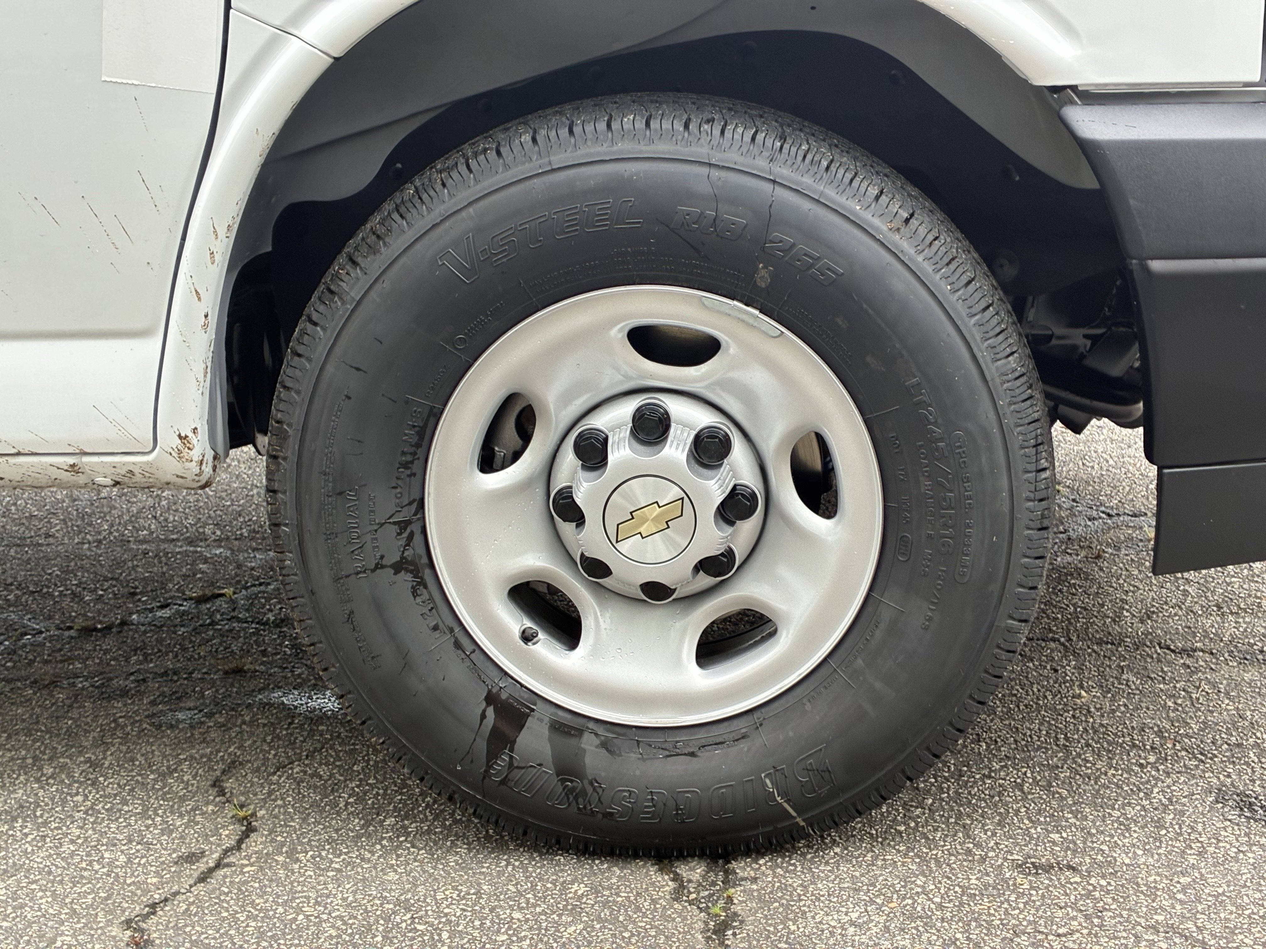 New 2026 Chevrolet Express 2500 w/ Driver Convenience Package RWD image 8