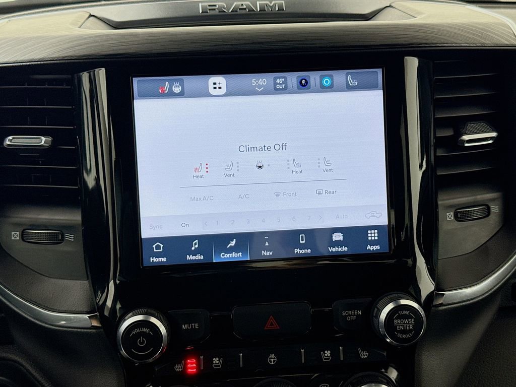 Used 2024 RAM 1500 Laramie image 16