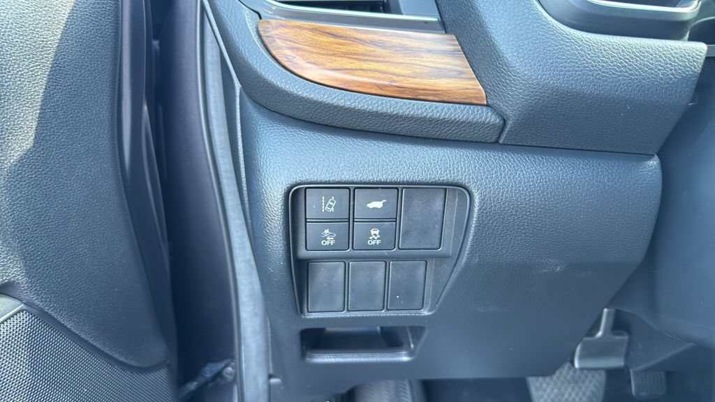 Used 2017 Honda CR-V Touring image 31