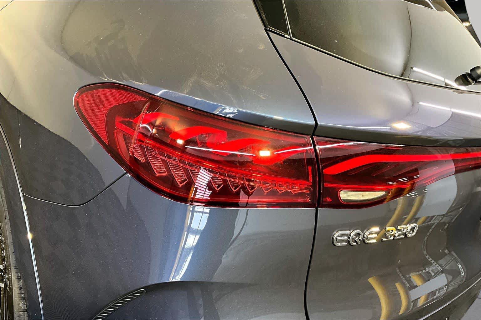 New 2026 Mercedes-Benz EQE 320 4MATIC SUV image 5