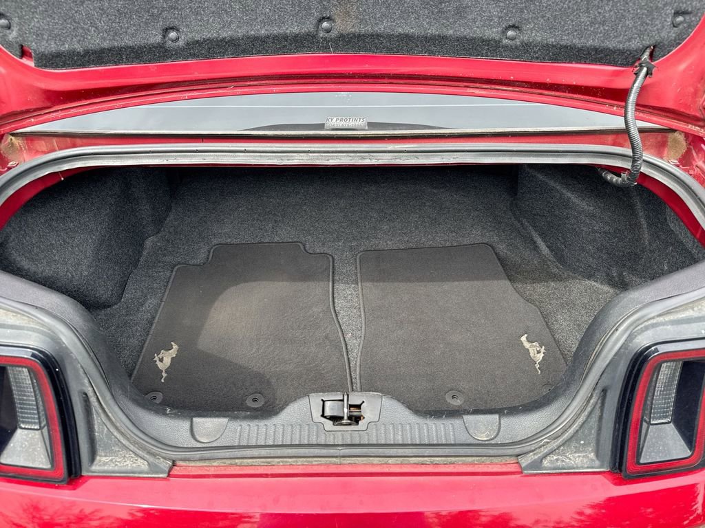 Used 2013 Ford Mustang Premium RWD image 22