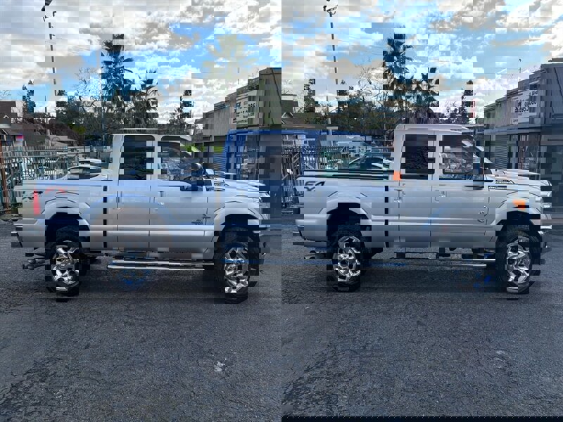 Used 2016 Ford F250 Lariat image 7