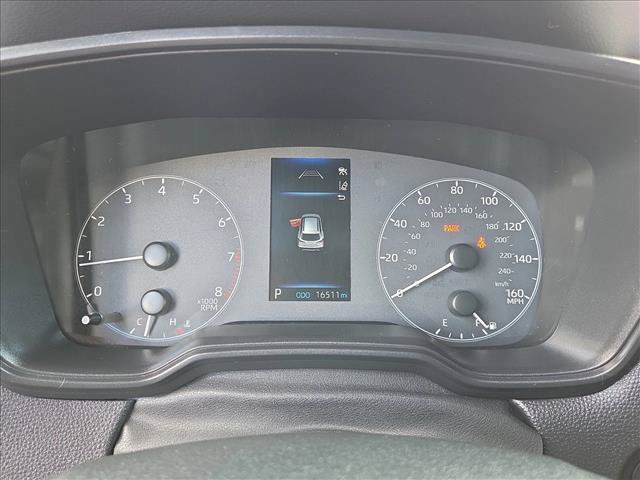 Certified 2024 Toyota Corolla Cross LE w/ Moonroof Package AWD/4WD image 11