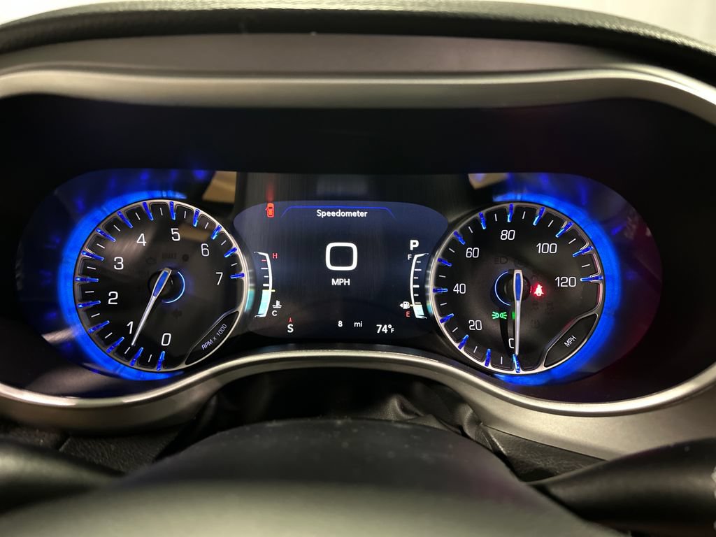 New 2027 Chrysler Pacifica Select FWD image 14