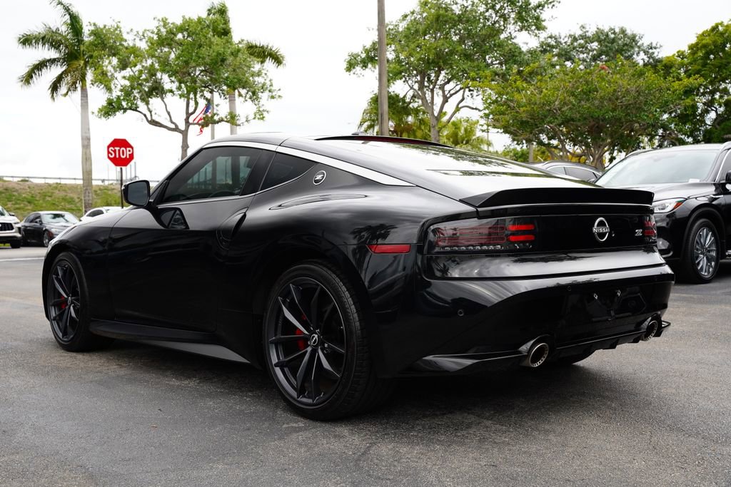 Used 2024 Nissan Z Performance w/ Floor Mat Package RWD image 8