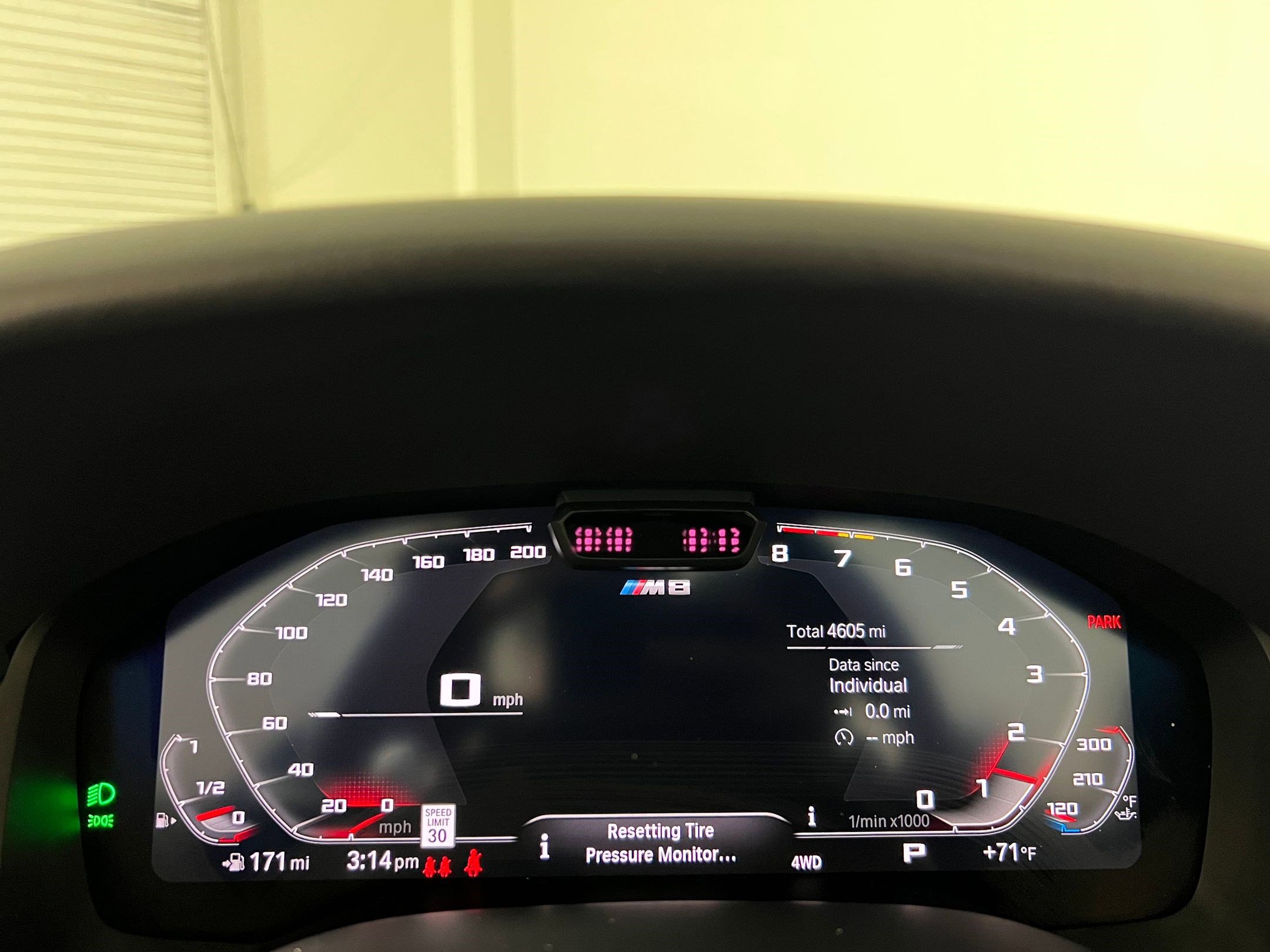 Used 2025 BMW M8 Competition image 18