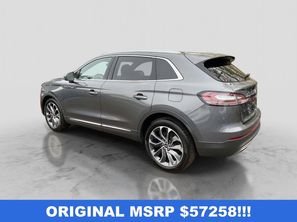 Used 2023 Lincoln Nautilus Reserve AWD/4WD image 3