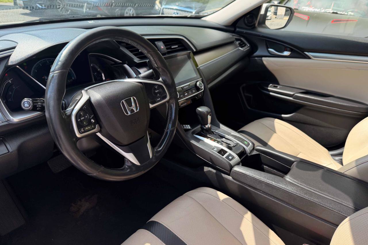 Used 2018 Honda Civic EX-L image 16