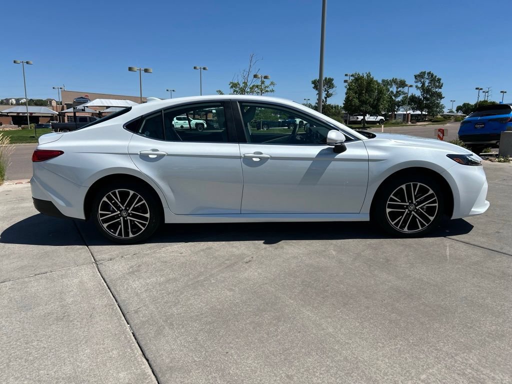 Used 2026 Toyota Camry XLE AWD/4WD image 8