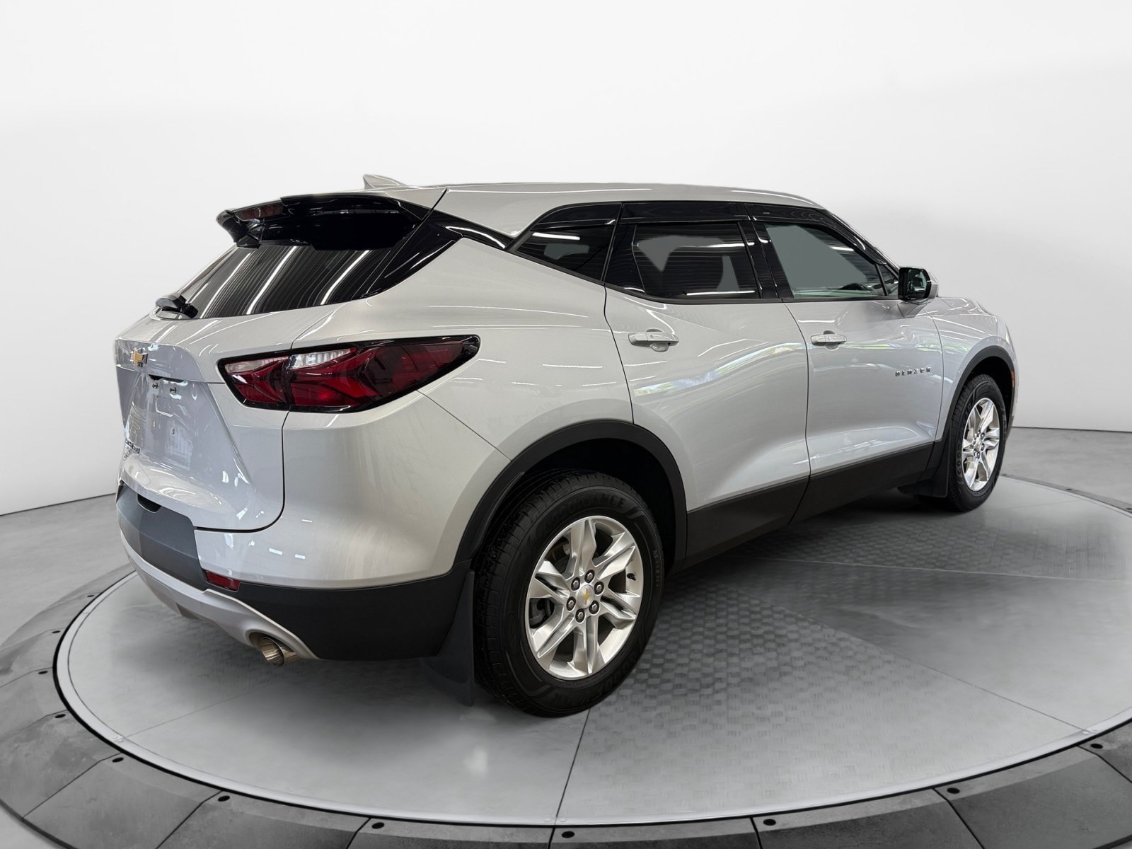 Used 2021 Chevrolet Blazer LT AWD/4WD image 5