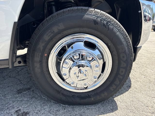 New 2027 RAM 3500 Tradesman AWD/4WD image 7