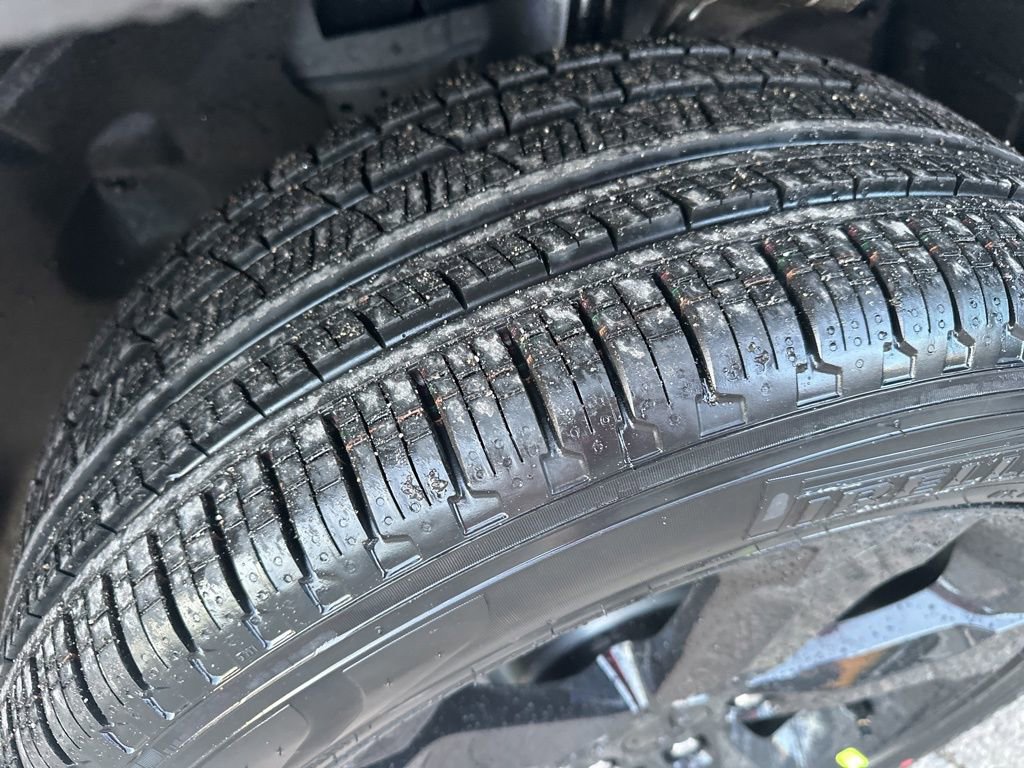 New 2026 Jeep Grand Cherokee Limited image 33