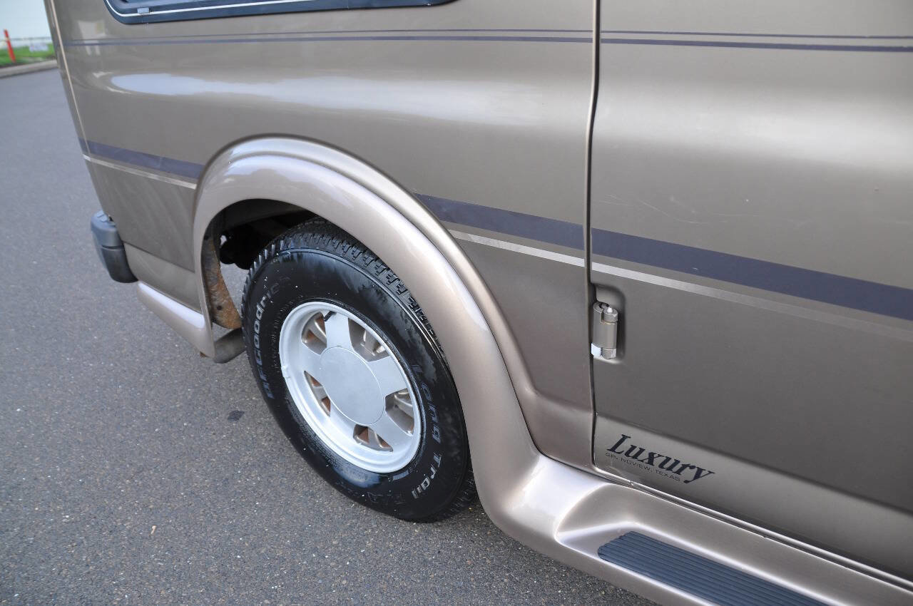 Used 1996 Chevrolet Express 1500 image 40