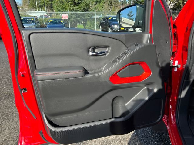 Used 2024 Nissan Frontier PRO-4X w/ Off-Road Protection Package image 19