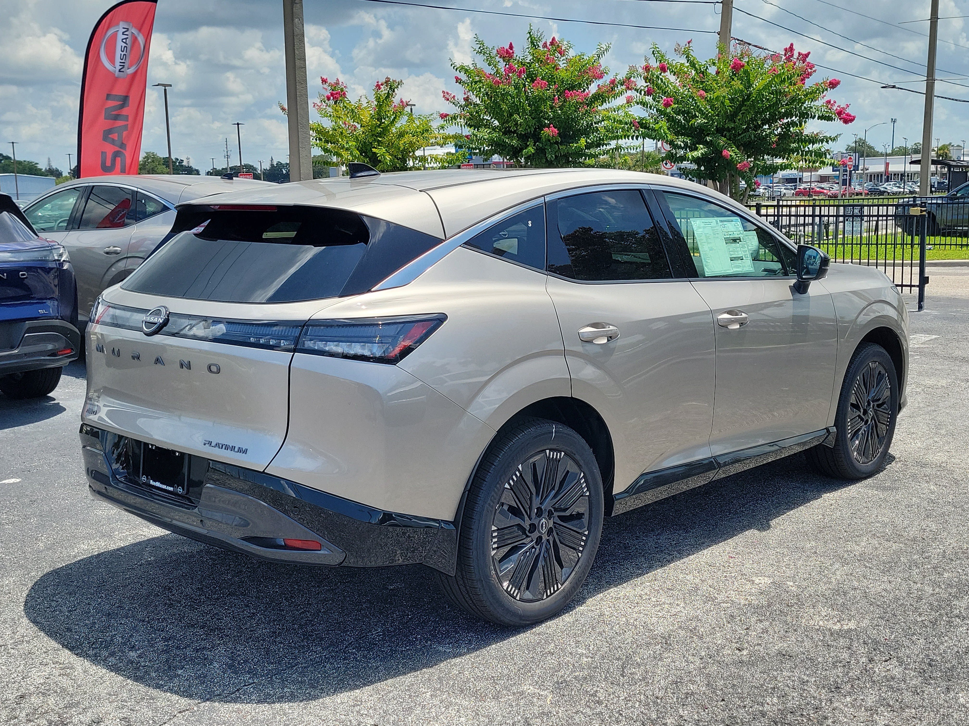 New 2026 Nissan Murano Platinum w/ Cargo Package AWD/4WD image 4