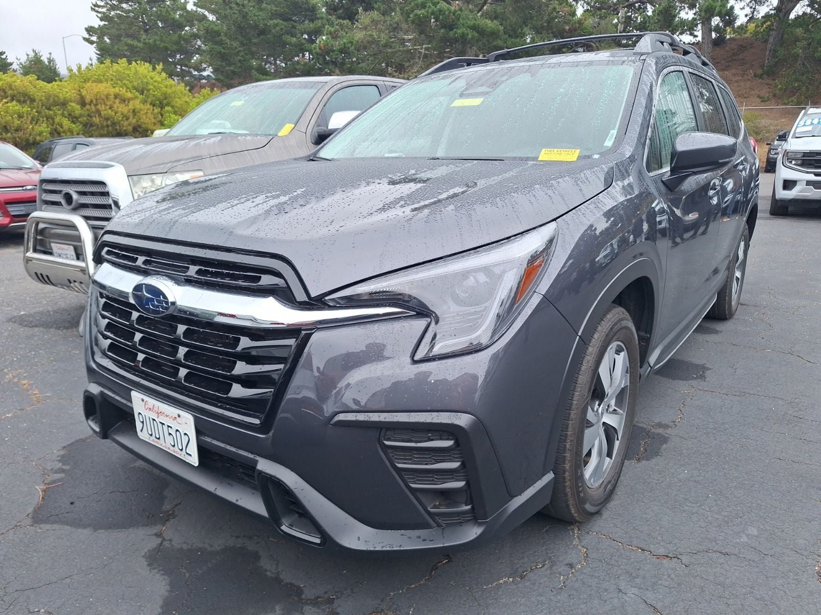 Used 2025 Subaru Ascent Premium AWD/4WD image 3