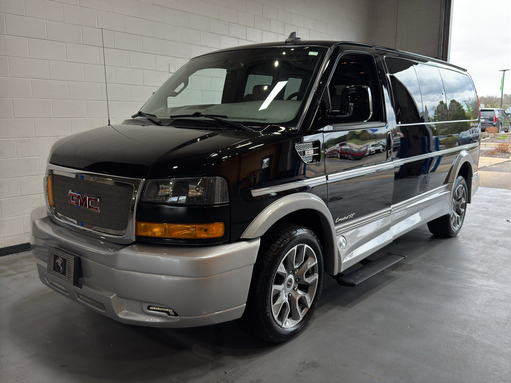 Used 2023 GMC Savana 2500 RWD image 13