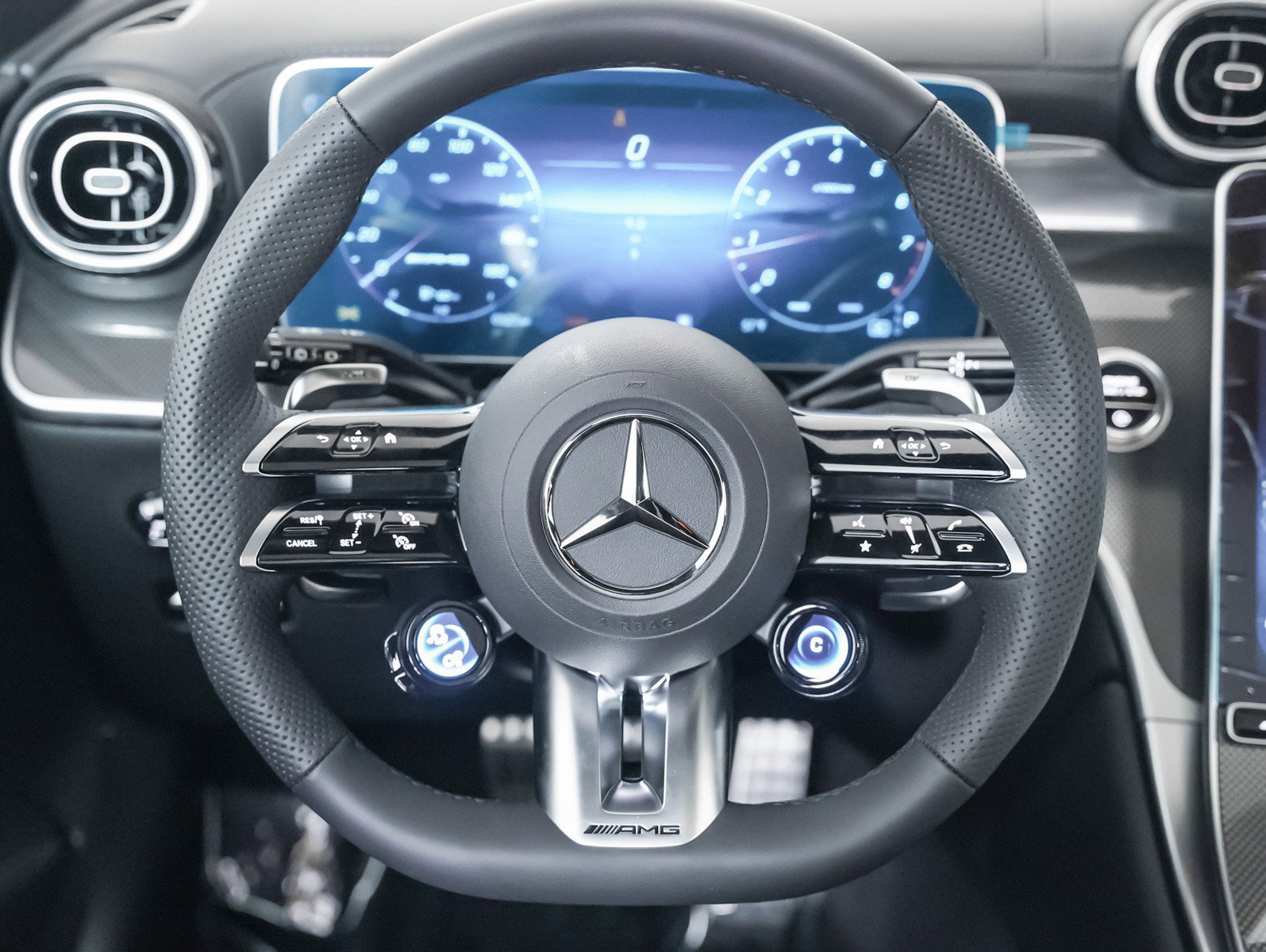 New 2026 Mercedes-Benz GLC 43 AMG 4MATIC image 15