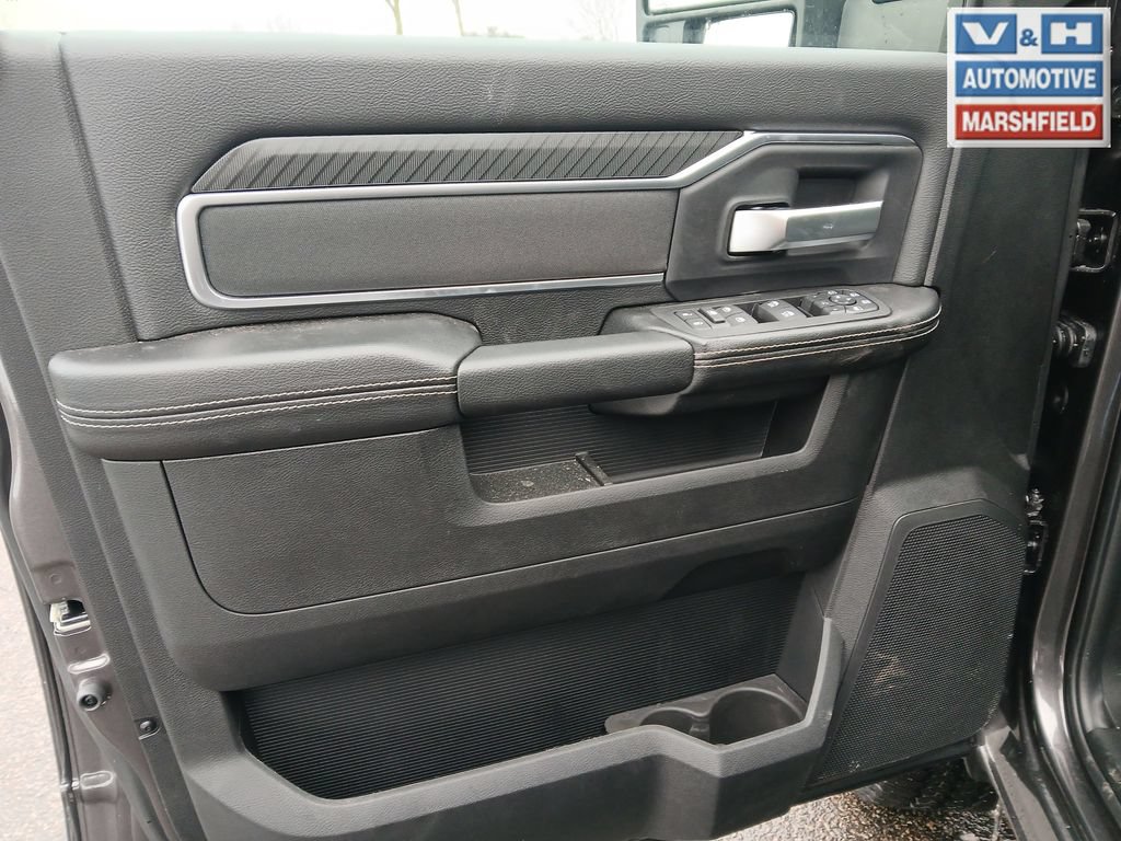New 2026 RAM 2500 Big Horn AWD/4WD image 8