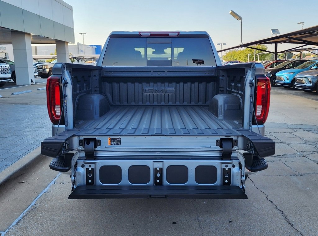 New 2026 GMC Sierra 1500 SLT w/ SLT Premium Plus Package image 50