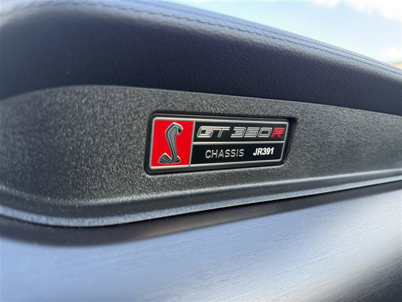 Used 2018 Ford Mustang Shelby GT350R w/ GT350R Equipment Group 920A RWD image 21