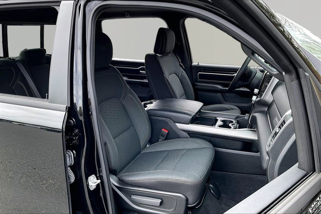 Used 2025 RAM 1500 Big Horn image 19