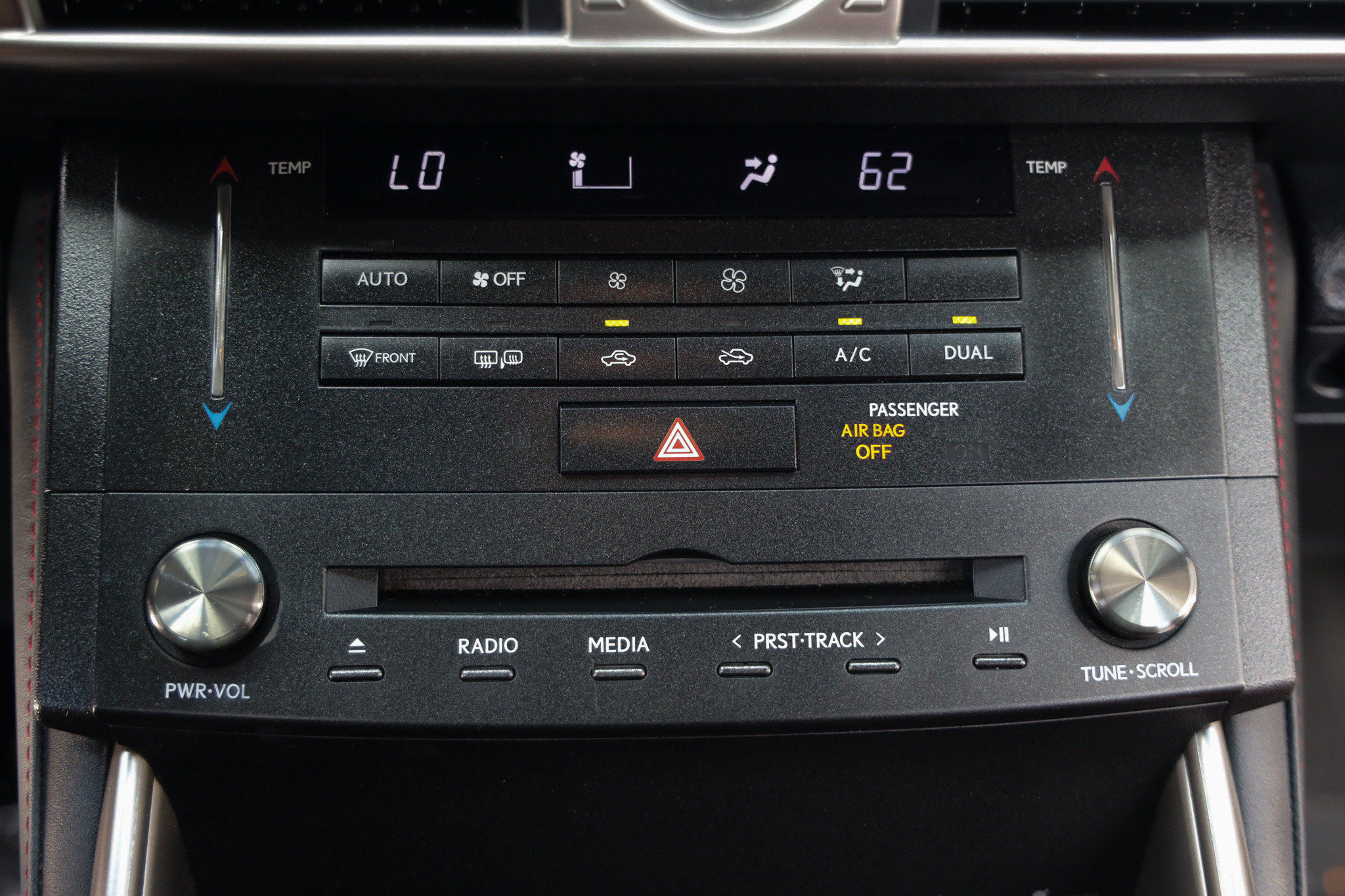 Used 2016 Lexus IS 200t w/ F Sport Package RWD image 37