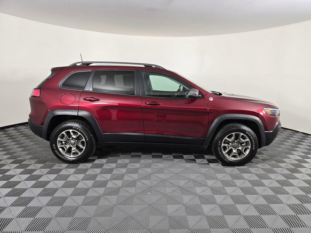 Used 2021 Jeep Cherokee Trailhawk w/ Technology Group image 2