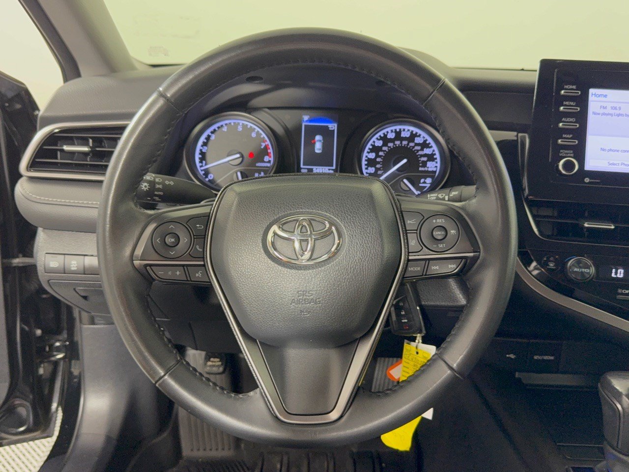 Used 2024 Toyota Camry SE FWD image 10