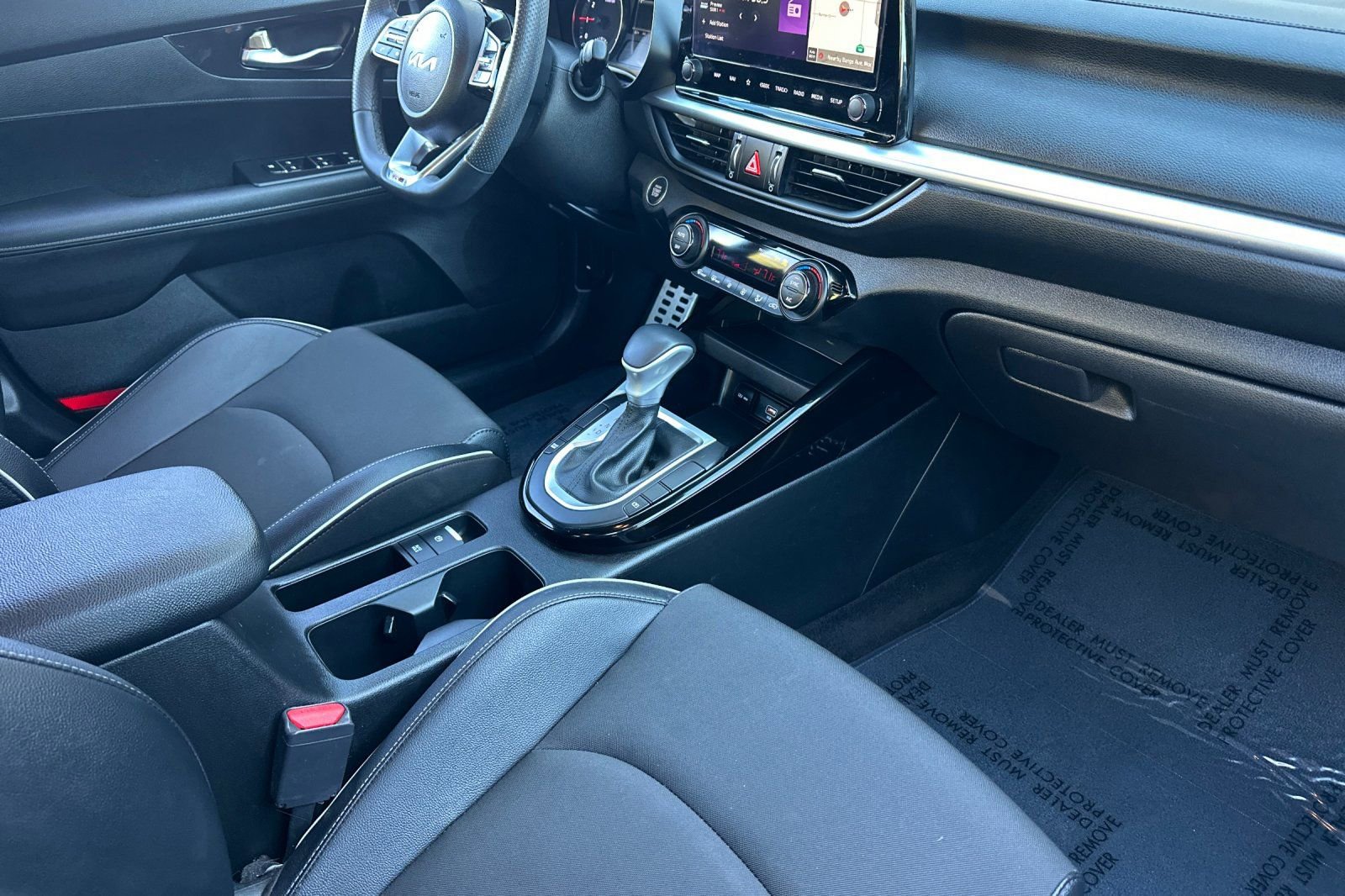 Used 2023 Kia Forte GT-Line w/ GT-Line Technology Package image 12